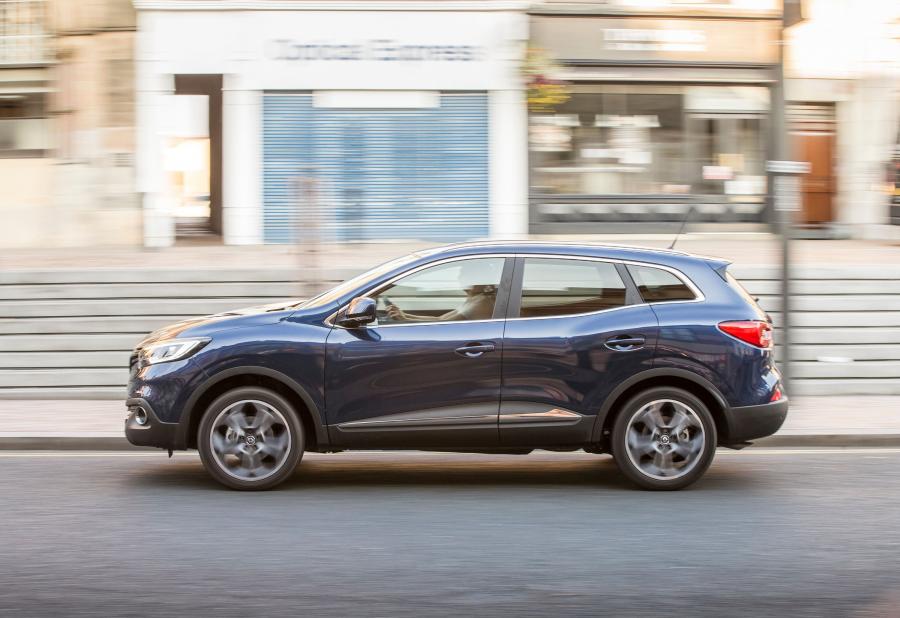  Renault Kadjar 2015 года  (UK) (фото 17 из 29)